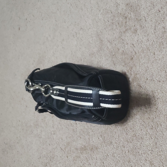 Vintage Coach nylon tote multiple pockets exterior 2 sides  front zip back open - Picture 8 of 15